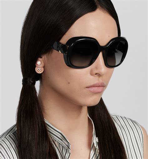 dior diorid 2 sunglasses black grey ar|DiorSignature R2I Black Rounded Sunglasses .